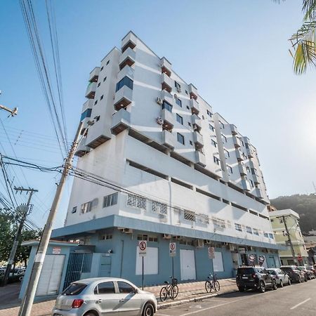 O Melhor Do Centro! Apto 01 Dormitorio Com Garagem E Ar Condicionado Balneário Camboriú Esterno foto