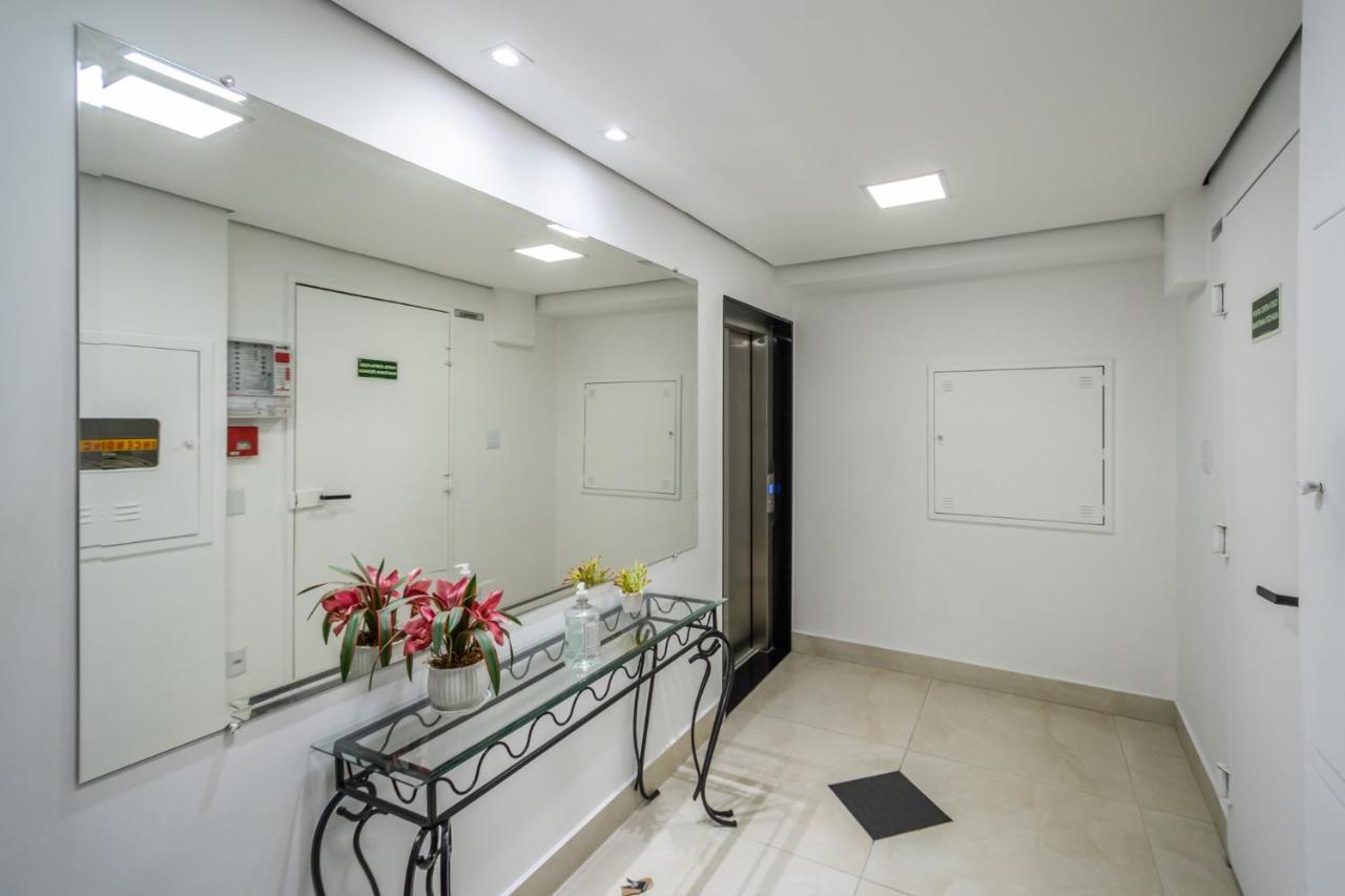 O Melhor Do Centro! Apto 01 Dormitorio Com Garagem E Ar Condicionado Balneário Camboriú Esterno foto